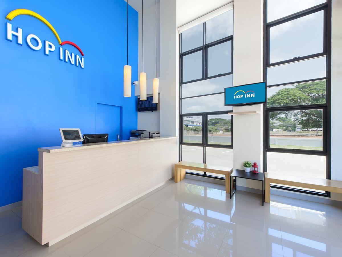 Hop Inn Chiang Rai Exterior photo