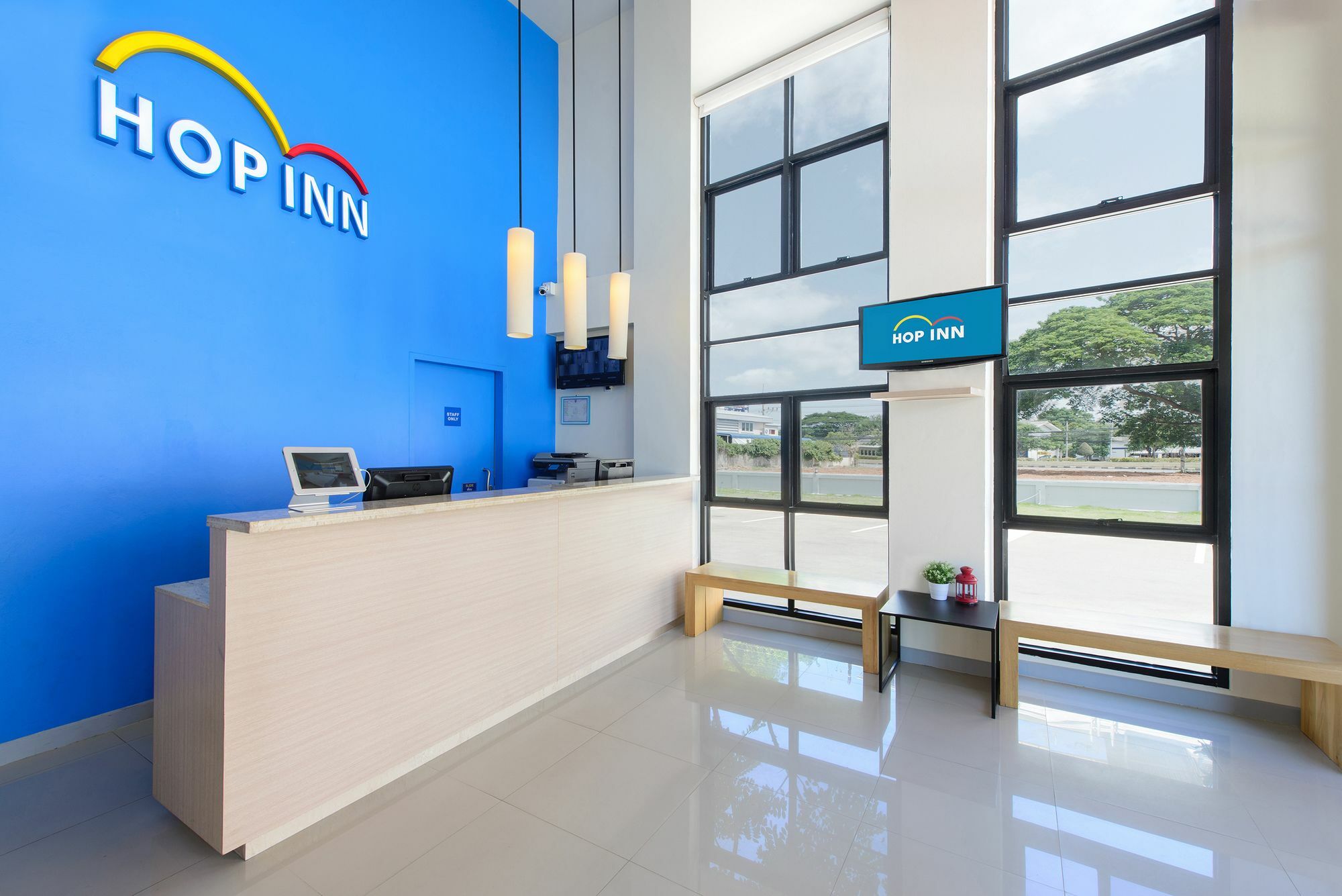 Hop Inn Chiang Rai Exterior photo